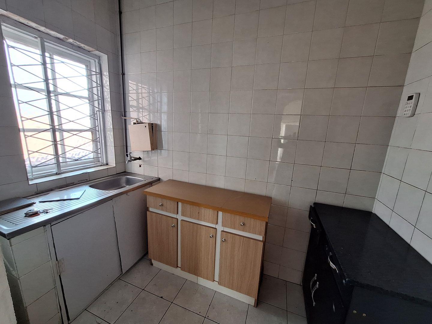 1.5 Bedroom Apartment / flat for sale in Durban Central P24115141288
