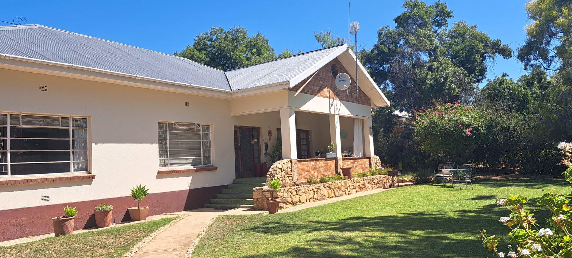 3 Bedroom House for sale in West Bank 255 Buitekant P24115141946