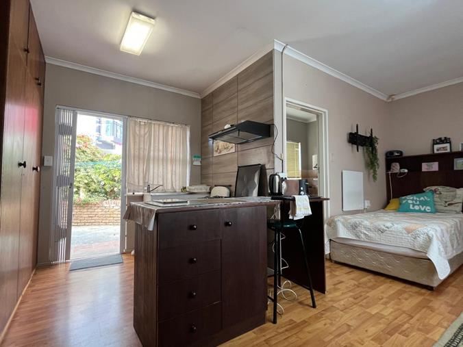 0.5 Bedroom Apartment / Flat to Rent in Door De Kraal