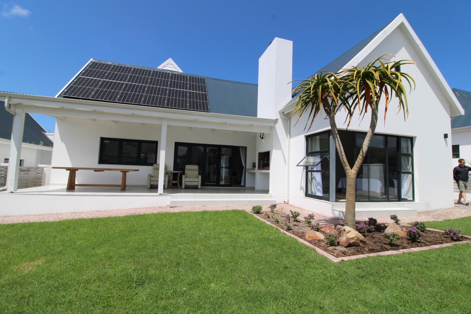 3 Bedroom House to rent in St Francis Links 10 Birkdale Road P24