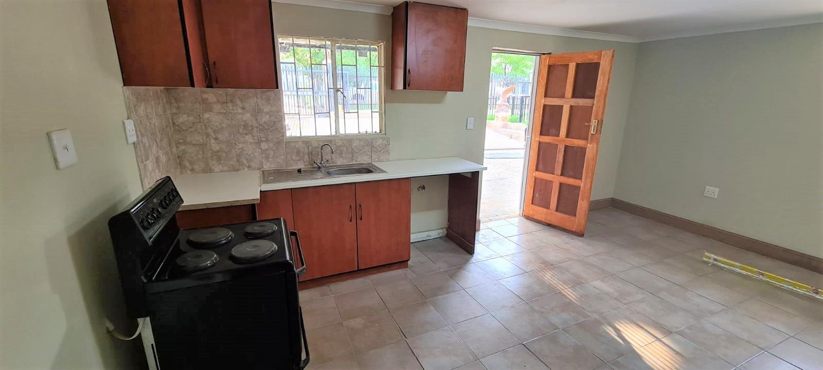 1 Bedroom Apartment / flat to rent in Lyttelton Manor P24115142485