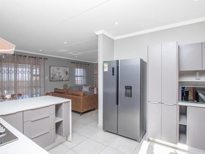 House for Sale in Lion Pride