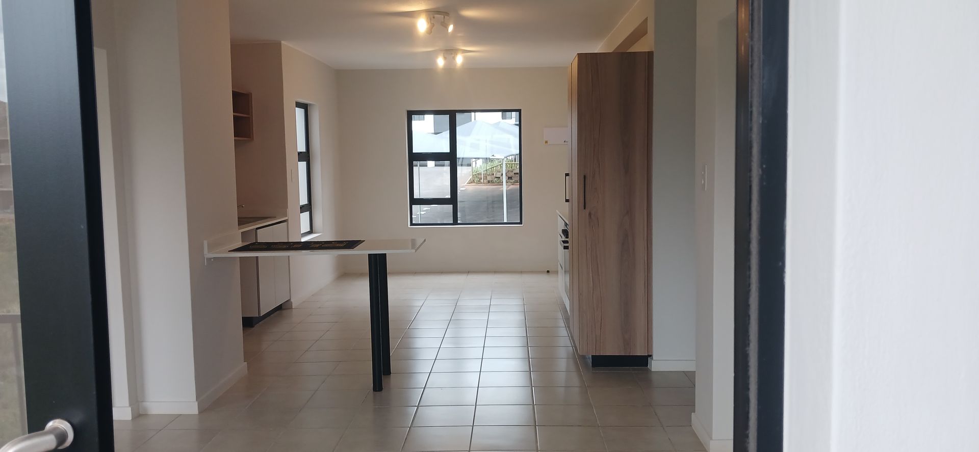 3 Bedroom Apartment / flat to rent in North Point P24115142591