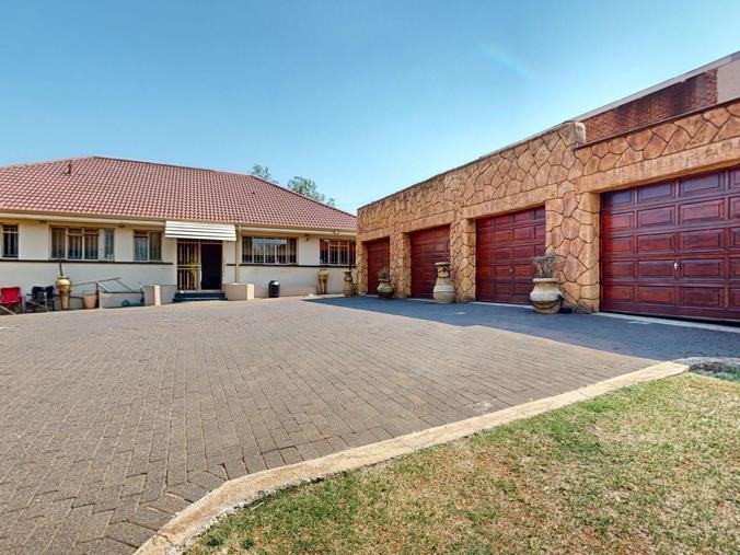 3 Bedroom House for Sale in Primrose Hill