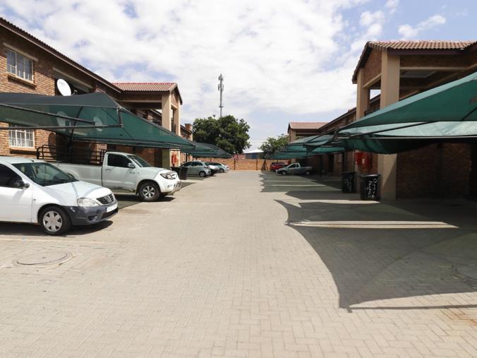 2 Bedroom Apartment / Flat for Sale in Modder East