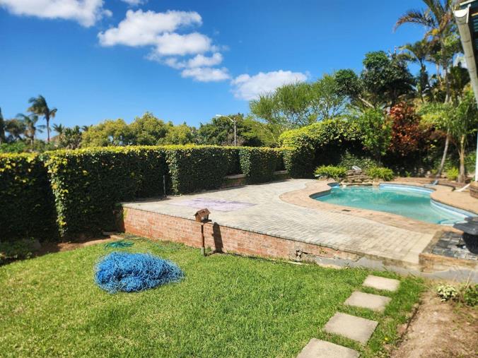 4 Bedroom House for Sale in Beacon Bay