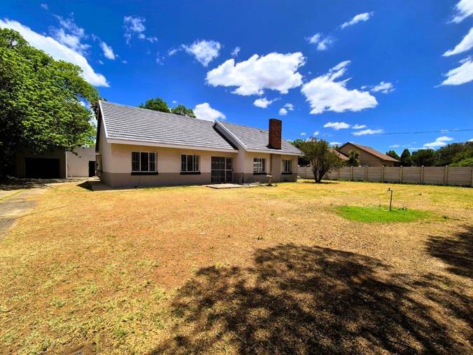 3 Bedroom House for Sale in Three Rivers