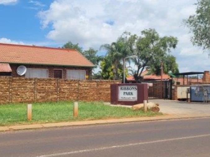 2 Bedroom Townhouse for Sale in The Orchards