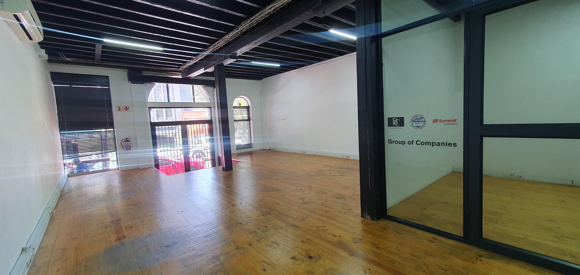 Commercial property to rent in Cape Town City Centre 142a