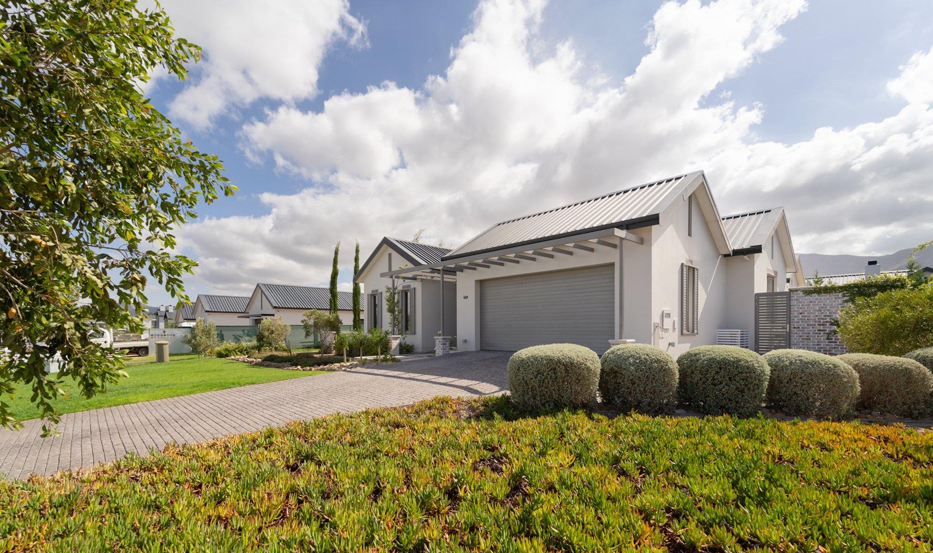 3 Bedroom House for sale in Val de Vie Estate 1528 Val De Vie Estate