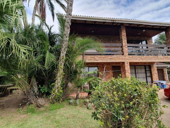 2 Bedroom House for Sale in Palm Beach