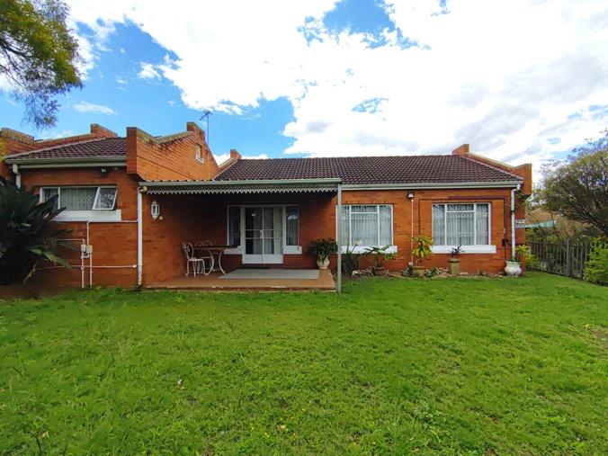 2 Bedroom Townhouse to Rent in Scottsville Ext