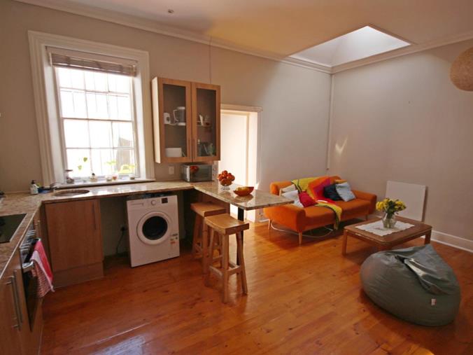 2 Bedroom House to Rent in Woodstock