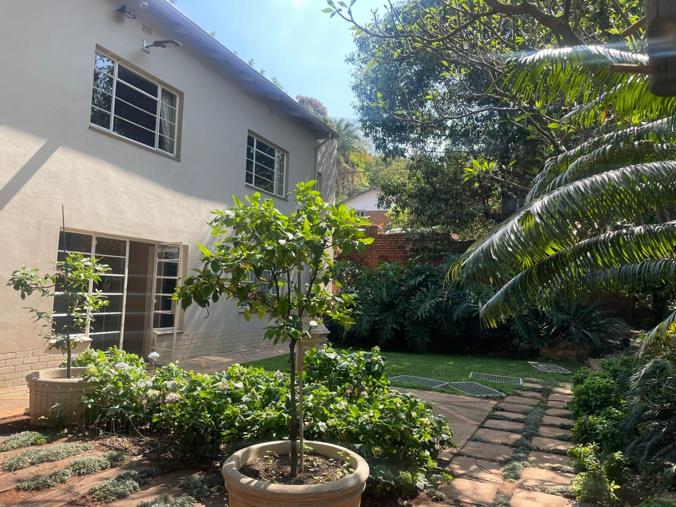 4 Bedroom House for Sale in Riviera