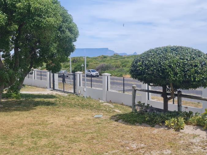 2 Bedroom Apartment / Flat to Rent in Big Bay