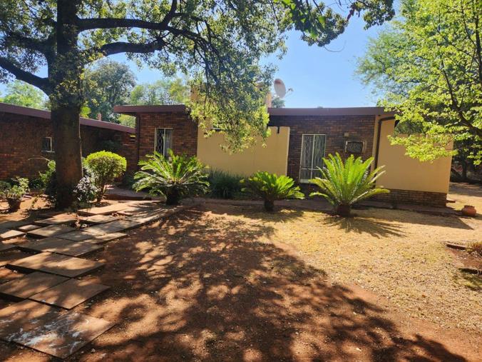 3 Bedroom House for Sale in Lyttelton Manor