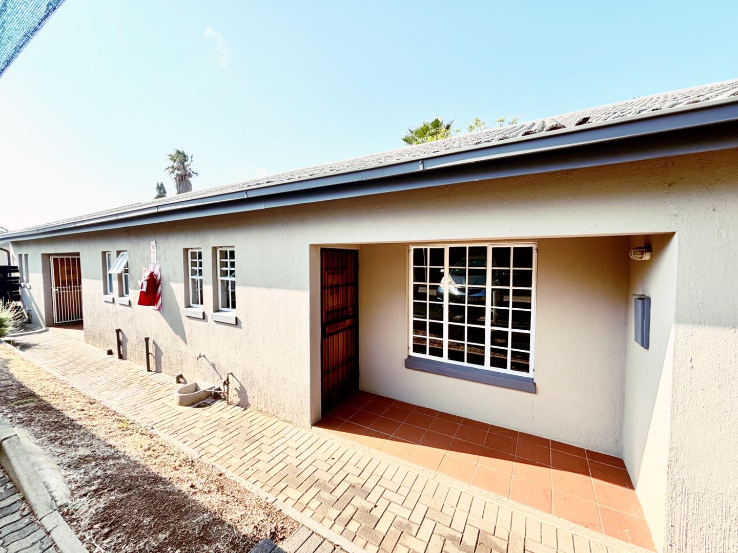 3 Bedroom Townhouse for sale in Lynnwood Glen P24115151130