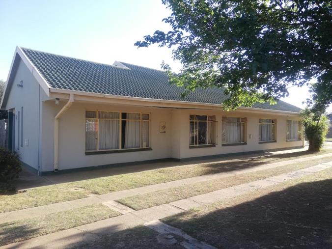 4 Bedroom House for Sale in Three Rivers