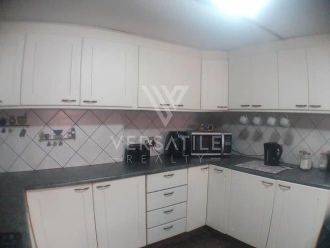 3 Bedroom House for Sale in Academia