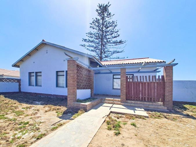 3 Bedroom House for Sale in Walvis Bay Central