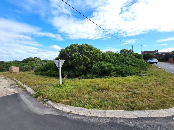 Vacant Land / Plot for Sale in Paradise Beach