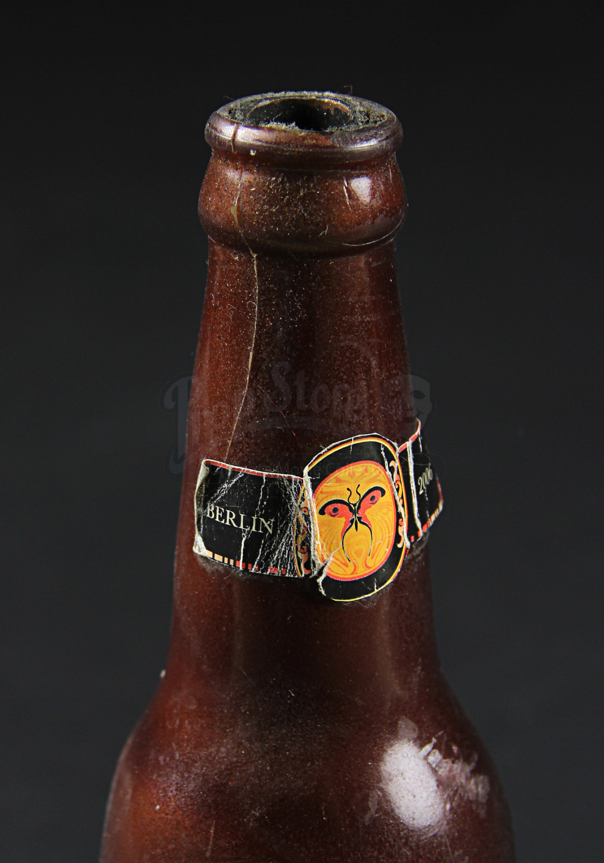Zhuang Li Stunt Beer Bottle Prop Store Ultimate Movie Collectables