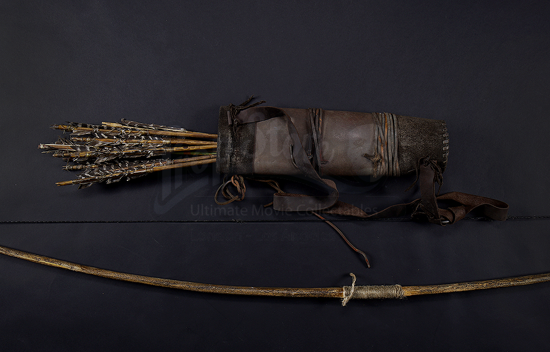 Bow and Arrows Set Prop Store Ultimate Movie Collectables