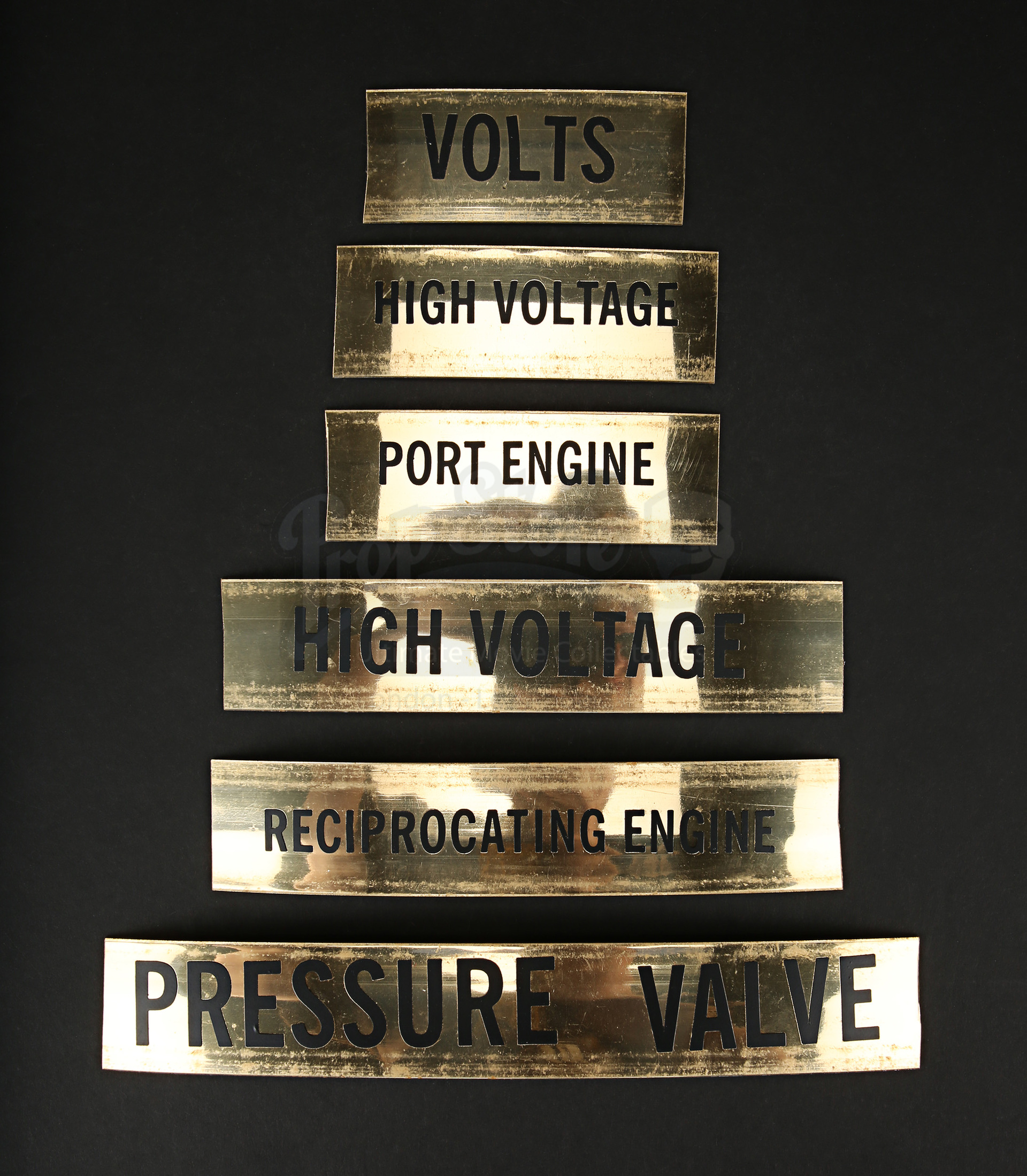 Set of Brass Plaques Prop Store Ultimate Movie Collectables