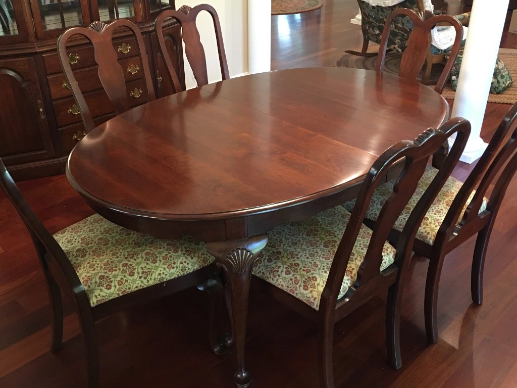 Get Solid Cherry Dining Table Pictures Howard V. Rangel