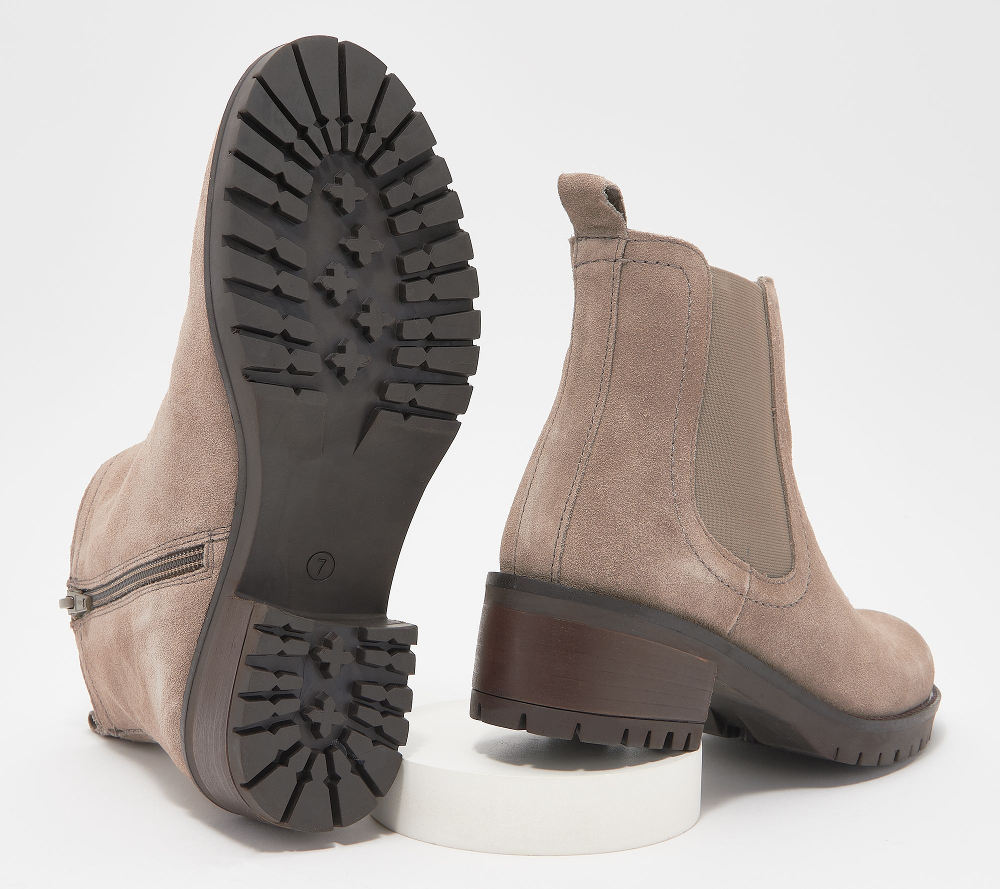 Skechers Chelsea Ankle Boots Lugnut Page 1 —