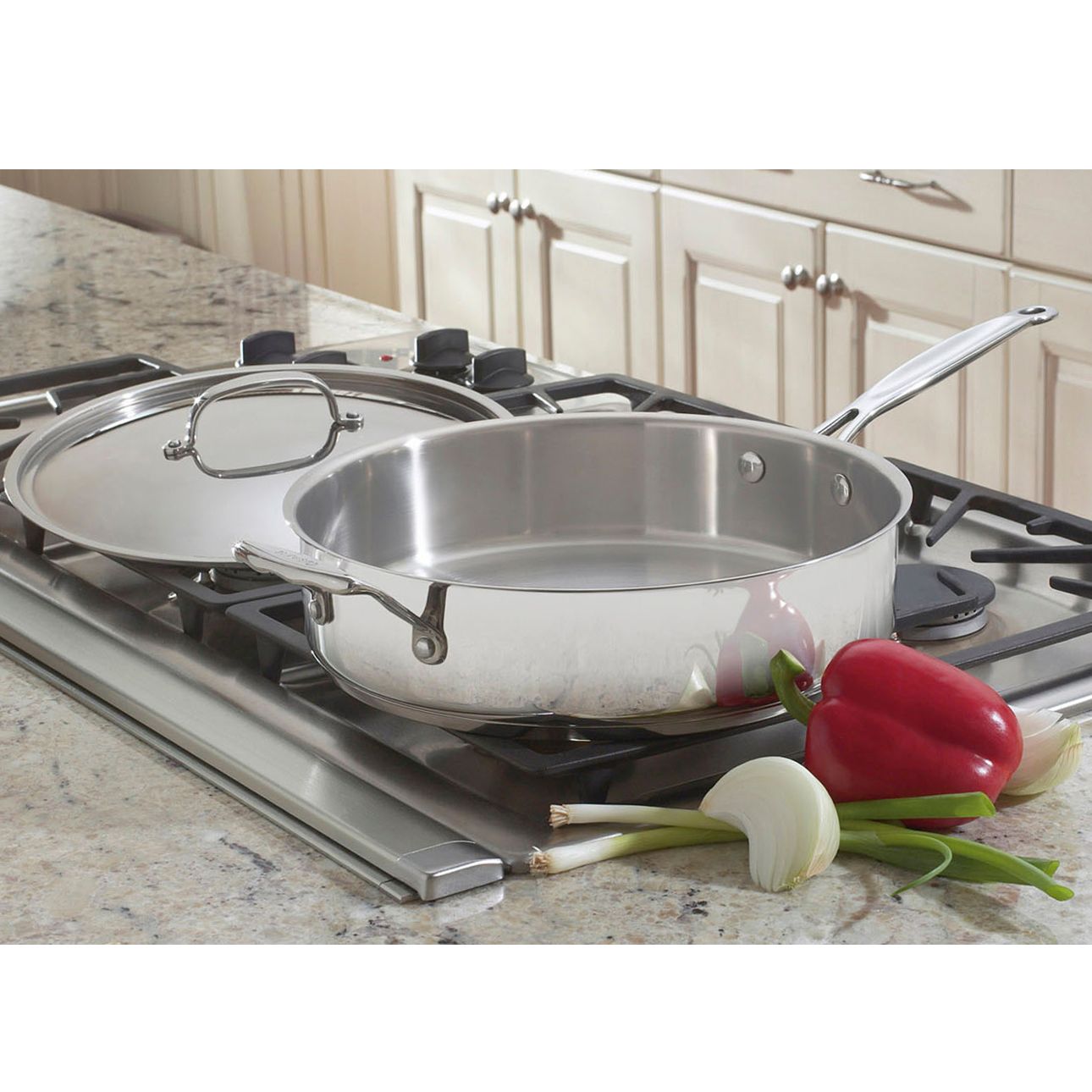 Cuisinart 5.5qt Covered Saute Pan