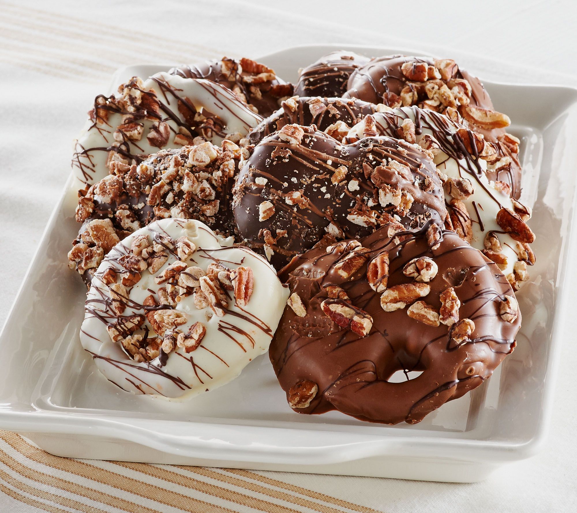 Landies Candies 18 Piece Chocolate Caramel Pecan Pretzels —