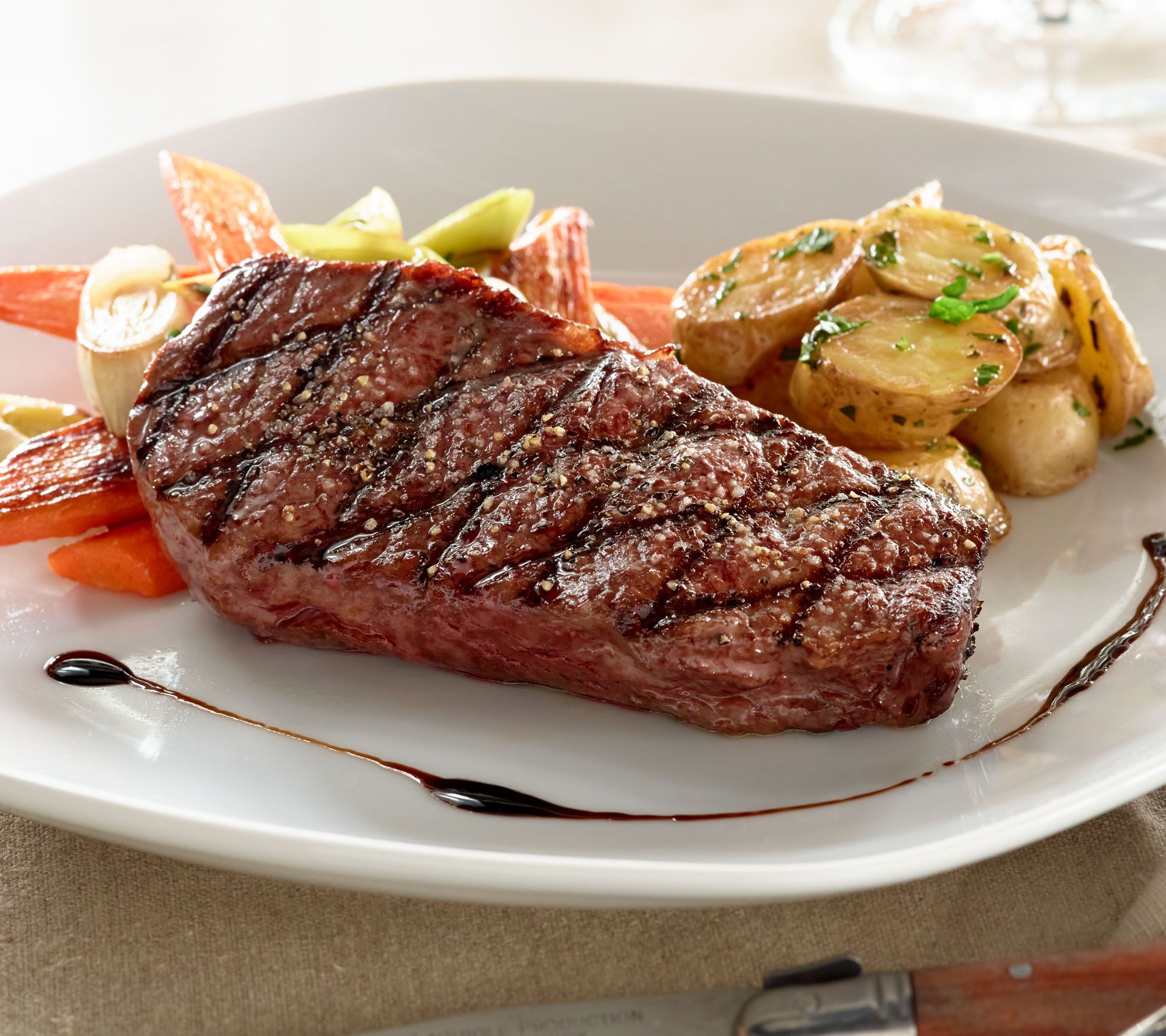 Rastelli Market Fresh (12) 6 oz. Black Angus Sirloin Steaks Page 1