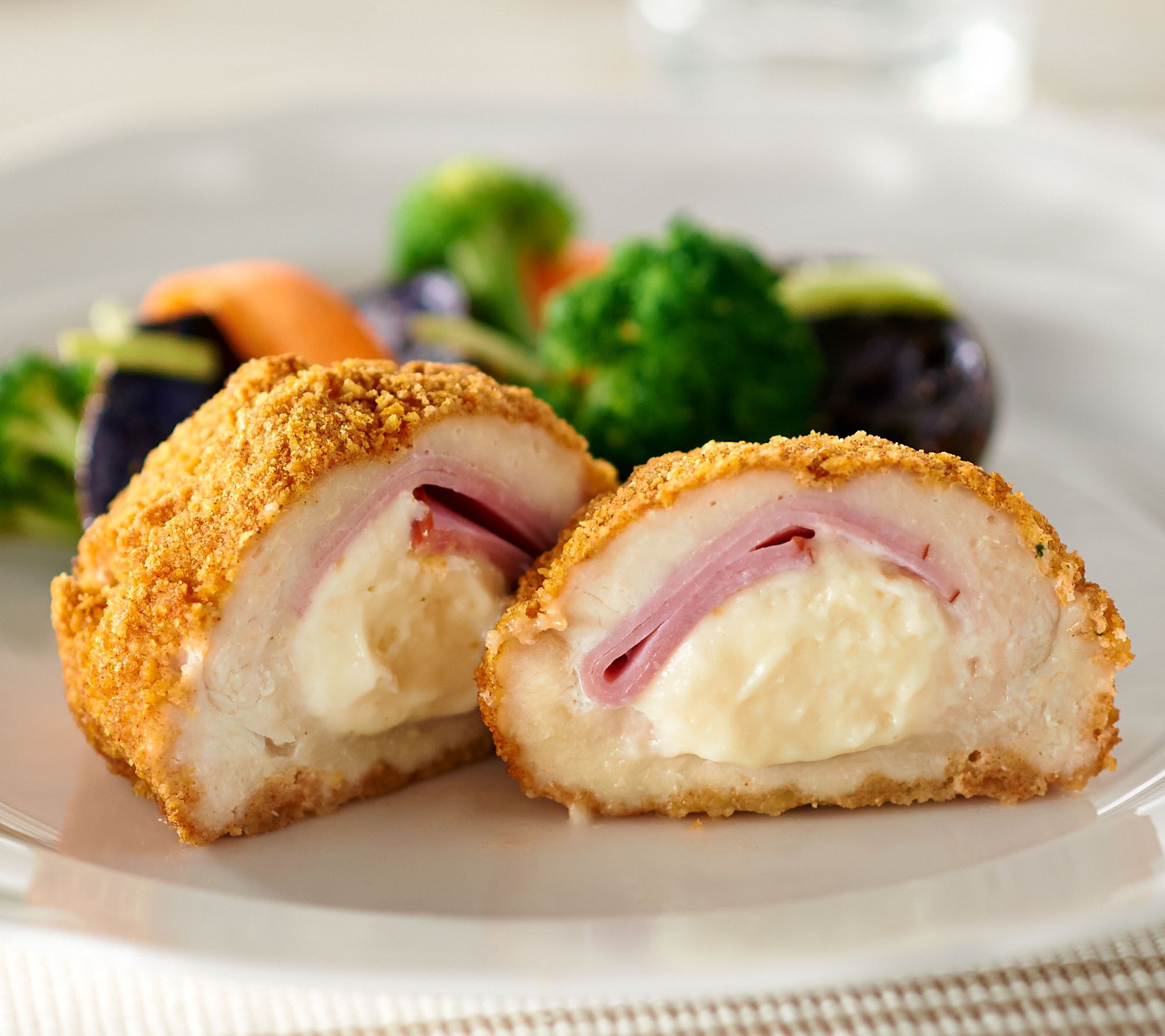 Heartland Fresh 8 Breaded Stuffed Chicken Breasts Cordon Bleu