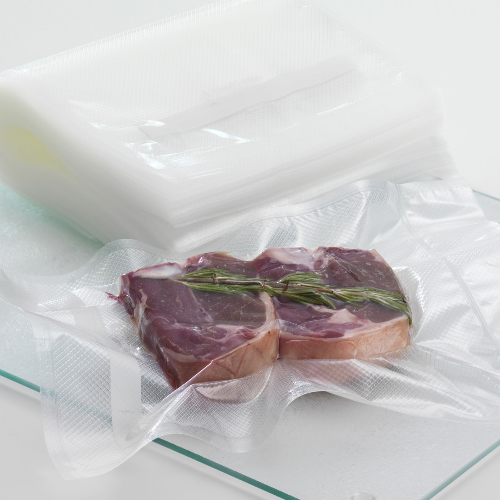 FoodSaver Set of 48 x 0.94L Small Bags QVC UK