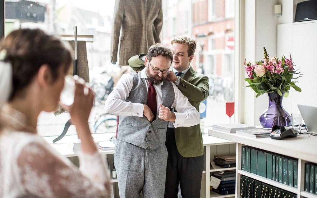 Stoffen, knoopjes en revers het maatpak