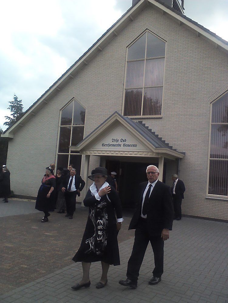 Zendingsmiddag in kerk vrije oud gereformeerde gemeente Oldebroek