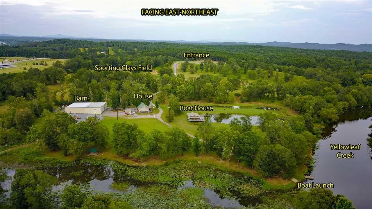 68 Acre Gentleman's Paradise on Lay Lake! Shelby County Wilsonville, AL