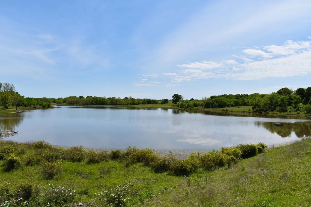 Hidden Lake Ranch Hughes County Holdenville, OK