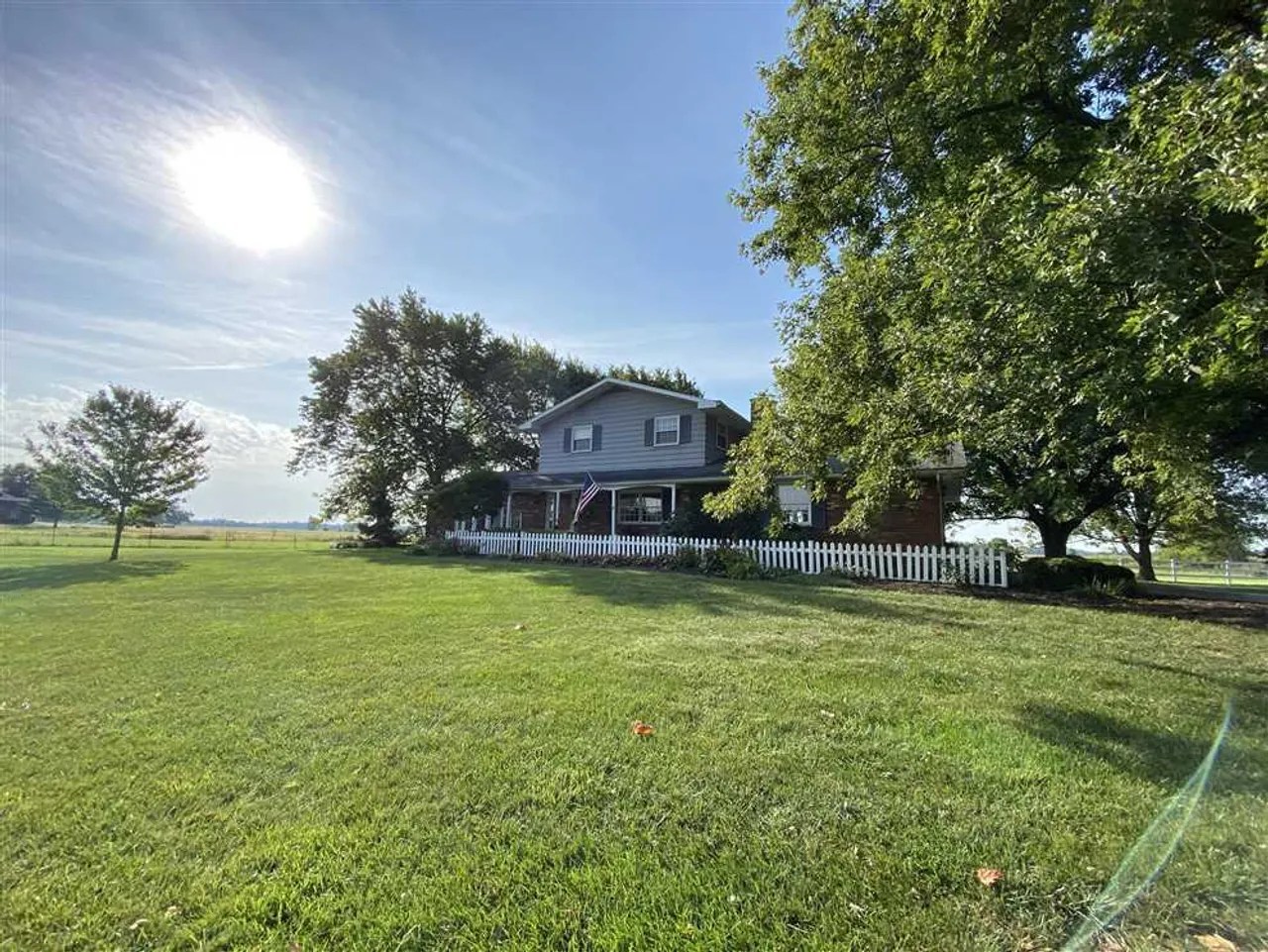 Home 5+/ Acres W 500 N Frankton SchoolsLand for Sale in Indiana
