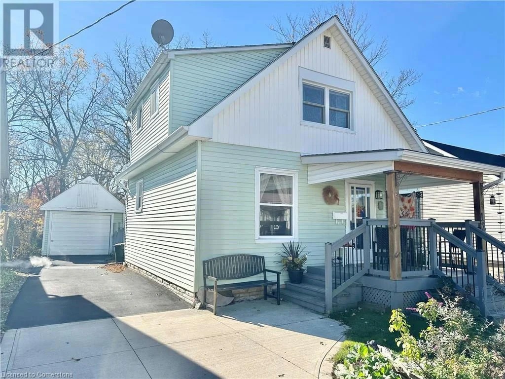 12 JAMES Street, Simcoe, ON N3Y1E2 House For Sale RE/MAX 40669571