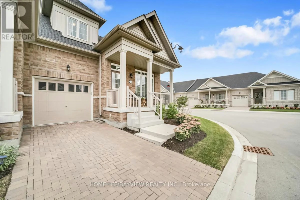 52 BLUESTONE CRESCENT, Brampton (SandringhamWellington), ON L6R4B8