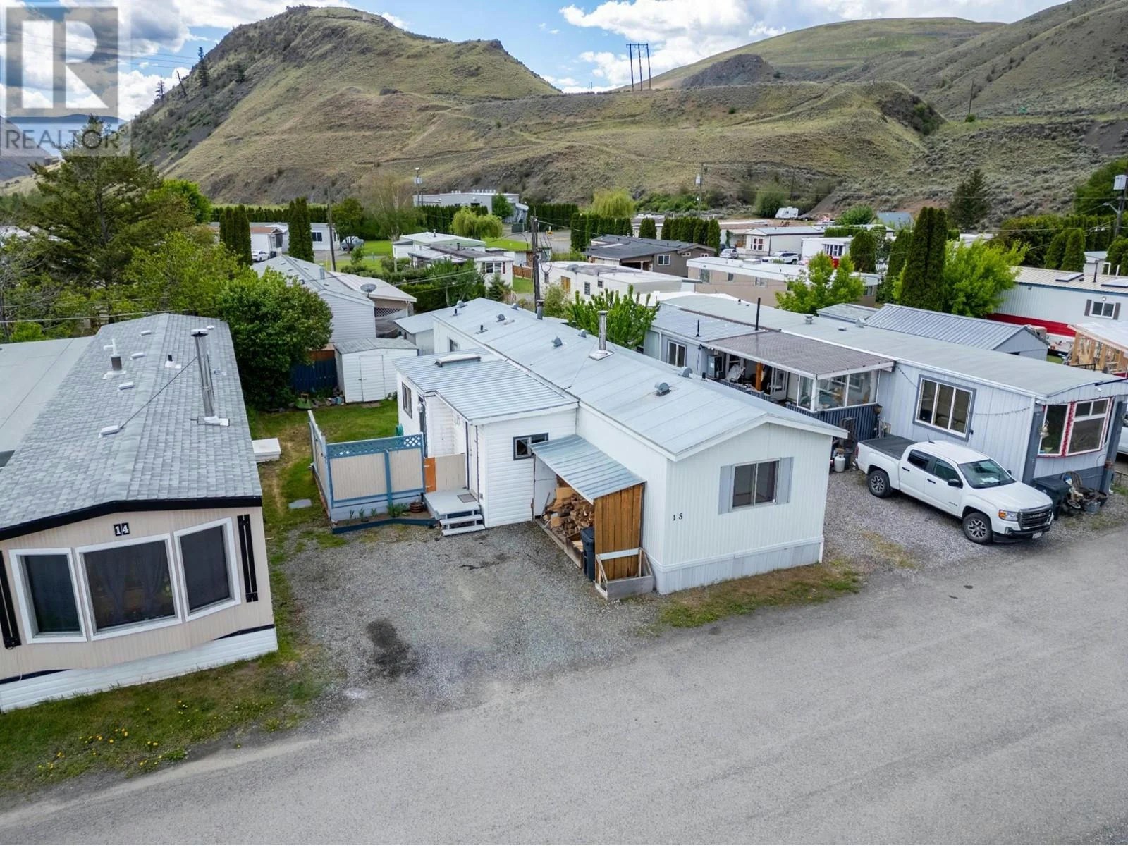 701 TRANS CANADA Highway Unit 15, Cache Creek, BC V0K1H0 House For