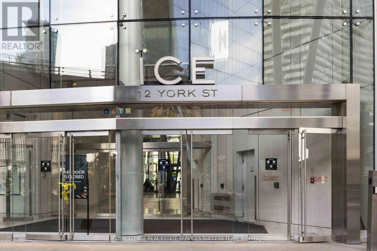 1711 12 YORK STREET, Toronto (Waterfront Communities), ON M5J0A9