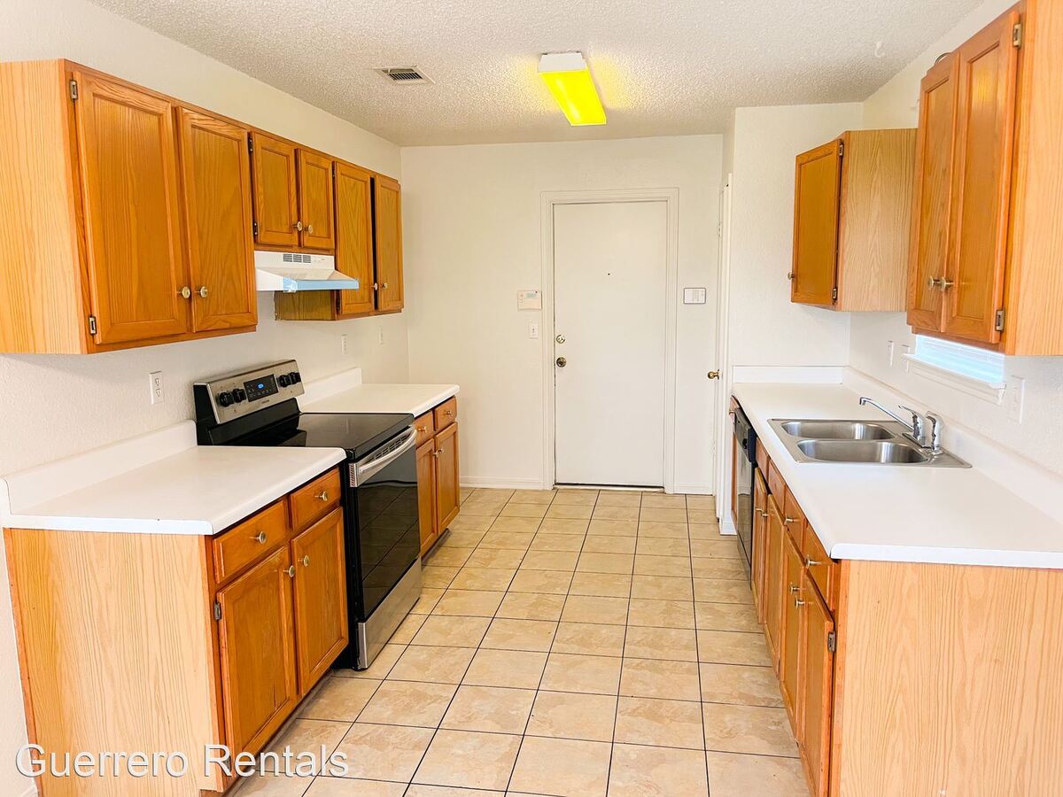 1801 Leader Dr Killeen, TX House for Rent Rentable