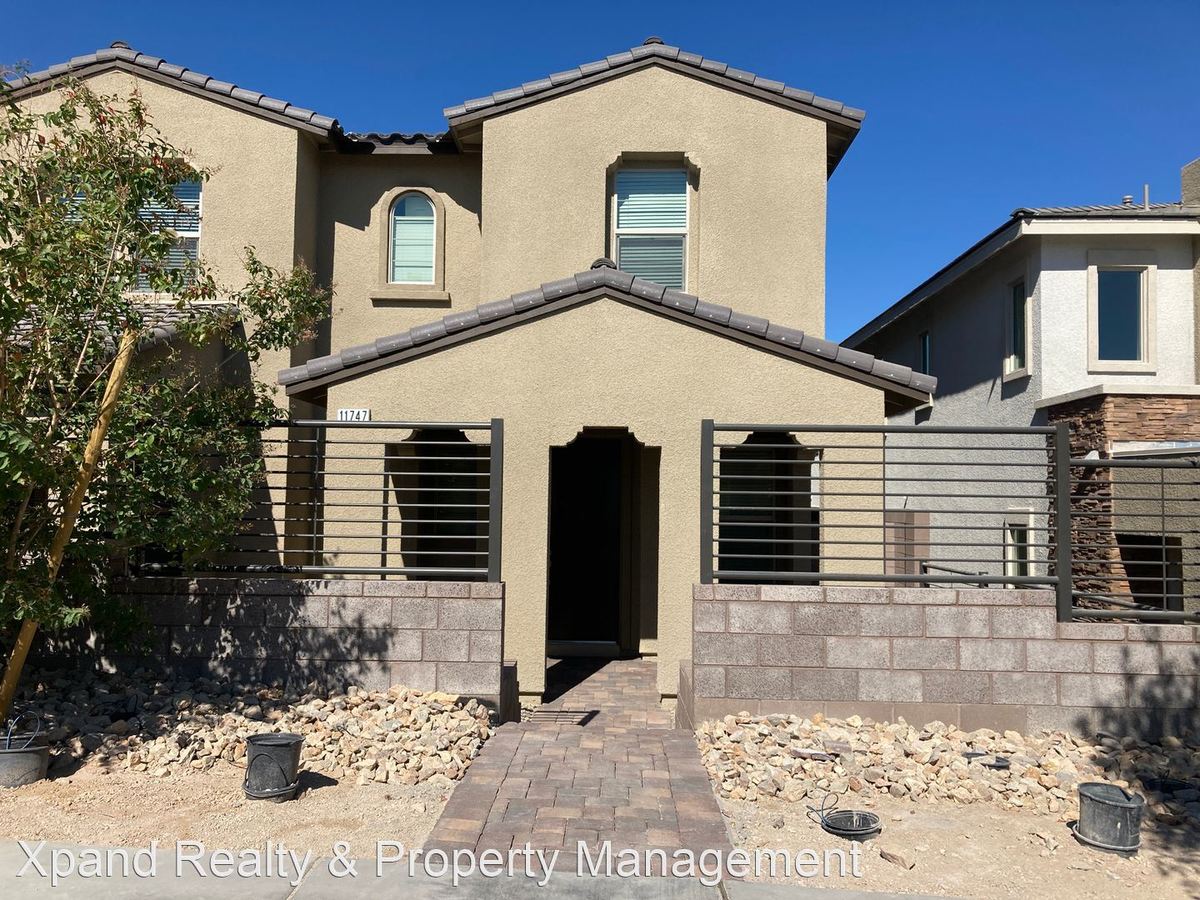 11747 Emerald Lake Ave Las Vegas, NV House for Rent