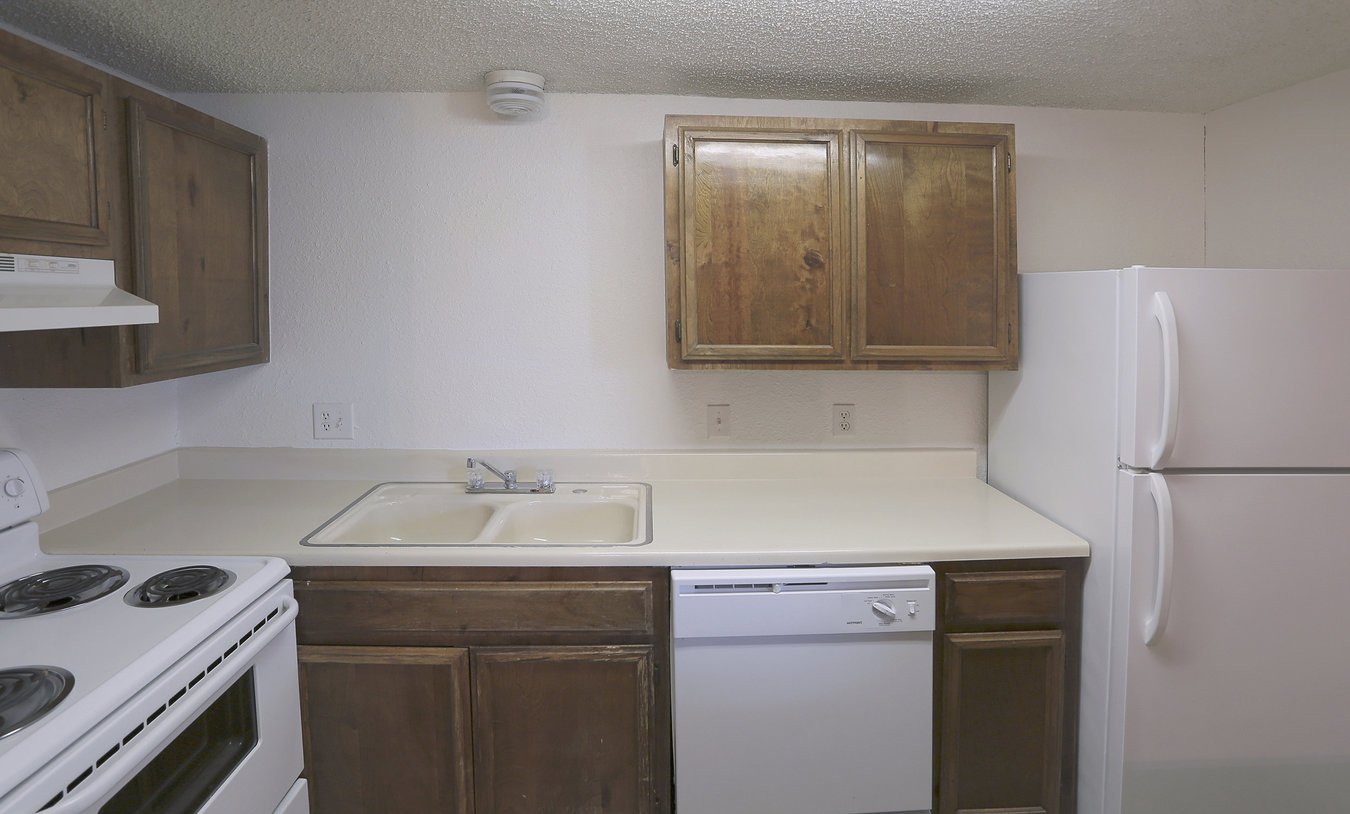 Quail Run Apartments 3264 W Memorial Rd Oklahoma City, OK