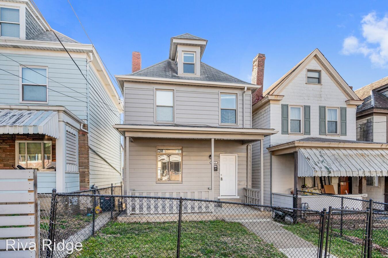 1825 Tonopah Ave Pittsburgh, PA House for Rent Rentable