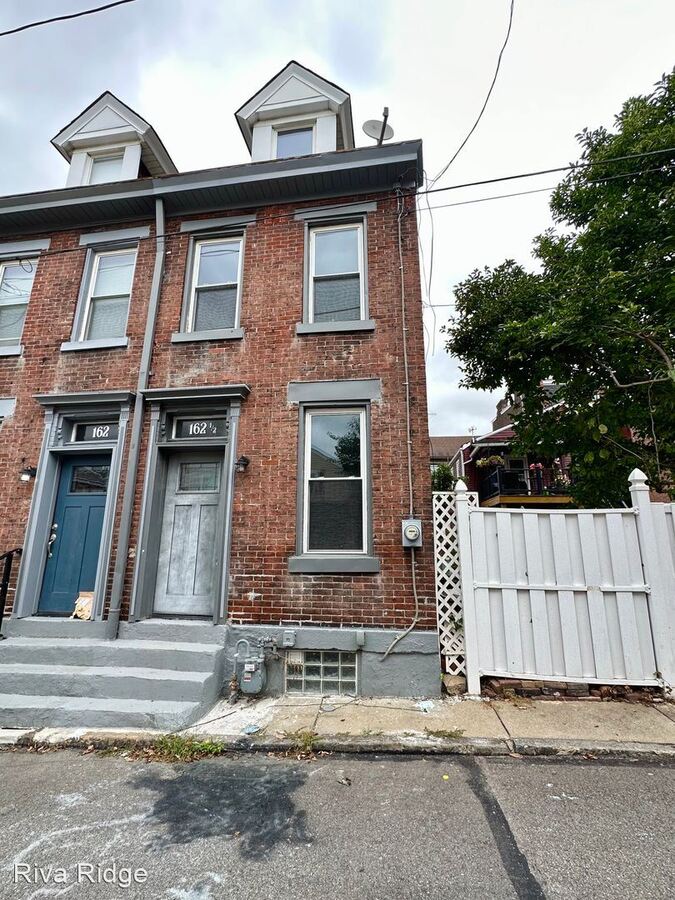162 1/2 Locarna Way Pittsburgh, PA House for Rent Rentable