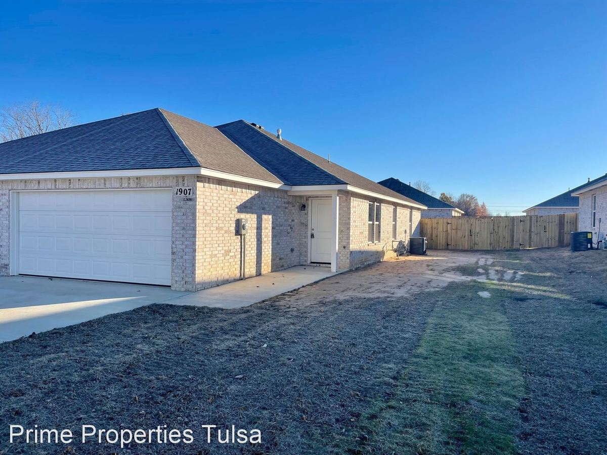 1908 Mulberry St Wagoner, OK House for Rent Rentable